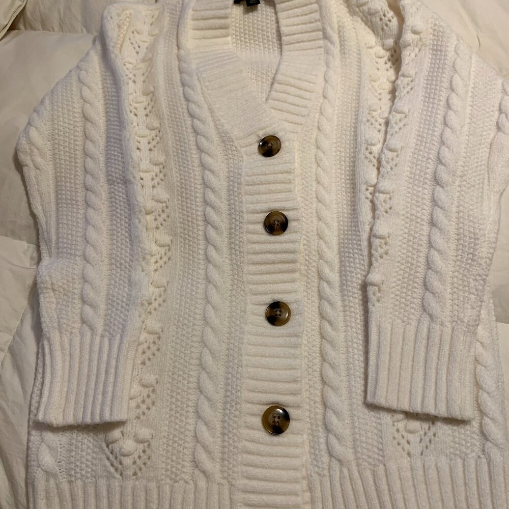 Ann Taylor V Neck Button Down Cardigan Sweater, Size XXS